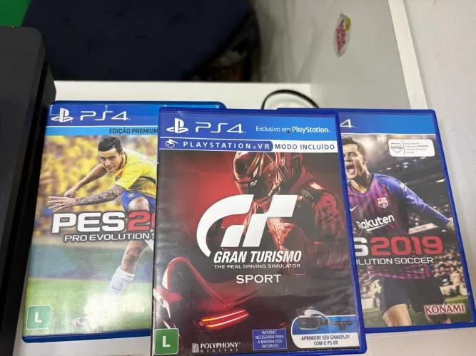Ps4 Playstation 4 Play 4 1tb 2 Controles + 3 Jogos físicos