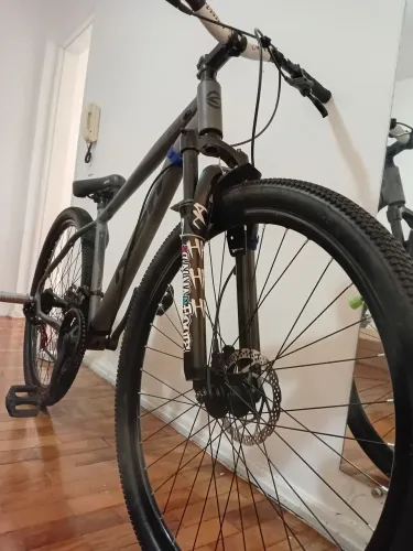 Bicicleta Aro 29 FreeRide Freio Hidraulico Sem Marchas 16Kgs para Grau