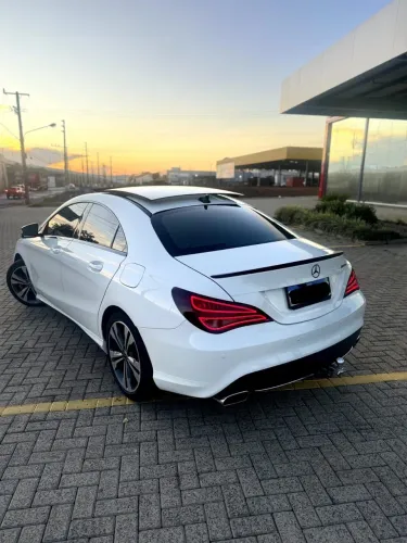 Mercedes-Benz CLA-200 First Edition 1.6 TB 16V Aut. 2014