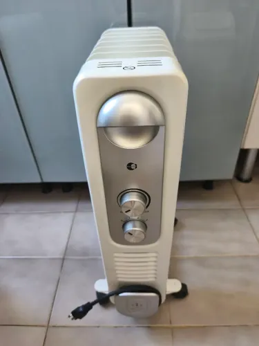 Aquecedor Óleo 1500W 127V Essential Equation