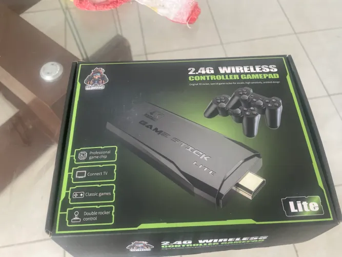 Vendo mini console de 10000+ jogos