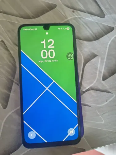 Vendo Celular a16 Samsung,  sem problemas ou arranhões,  tenho nota fiscal 