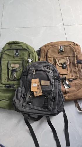 LOTE RS 100,00 COM 20 MOCHILAS E PORCHETES 