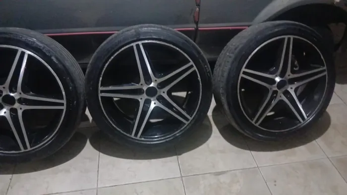 Vendo rodas 18 da Chevrolet 