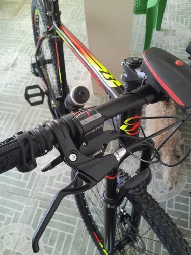 Vende-se uma baik aro 29