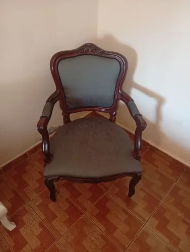 Móveis antigos