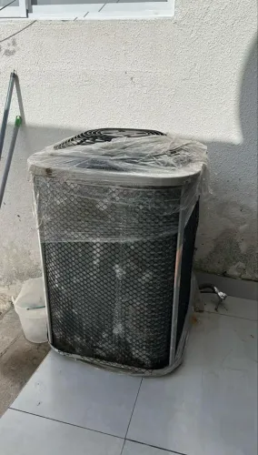 AR-CONDICIONADO 60.000 BTUs
