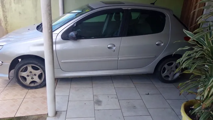 Peugeot 206 Moonlight 1.4 Flex 8V 5P 2008