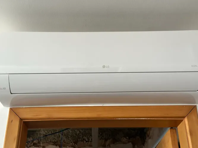 Ar Condicionado LG DUAL Inverter AI Voice 24000 BTUs Frio