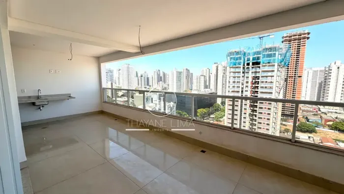 Imóvel para venda possui 228 metros quadrados com 3 quartos em Setor Bueno - Goiânia - GO
