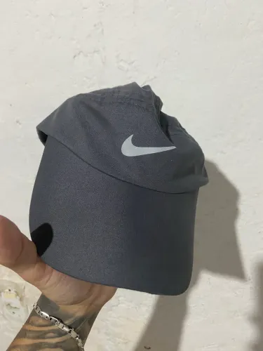 BONÉ NIKE ( NOVO )