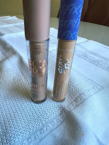 Kit 2 corretivos, boca rosa e ruby rose novo