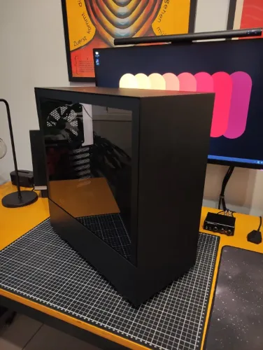 Gabinete Gamer NZXT H500 Preto