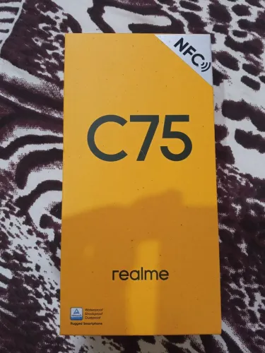 VENDO C75 NFC POUCOS MESES DE USO