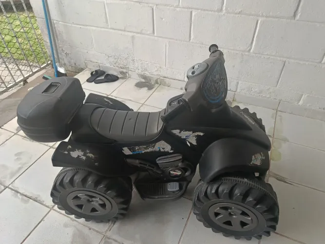 Quadriciclo infantil