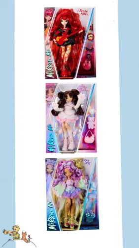 Encomenda bonecas Mirror Mi Akiko Kittyama, Luna Skye, Blaze Maxx