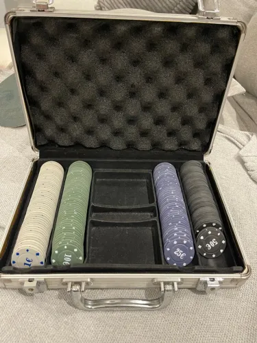 Maleta de poker com fichas 