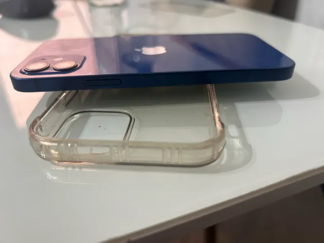 iPhone 12