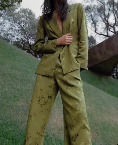 Conjunto alfaiataria, blazer e calça verde- p