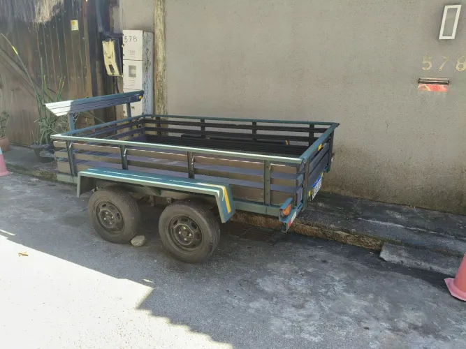 Carretinha automotiva 4 rodas