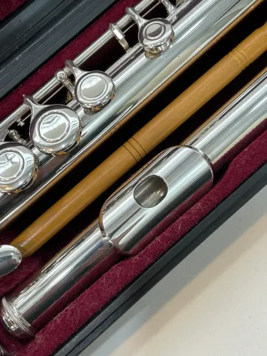 Flauta Transversal Yamaha 211s II