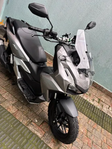 Honda adv 160 2025