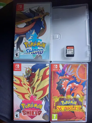 Jogo Nintendo Switch - Pokemon Sword, Shield, Escarlet e Super Smash Bros