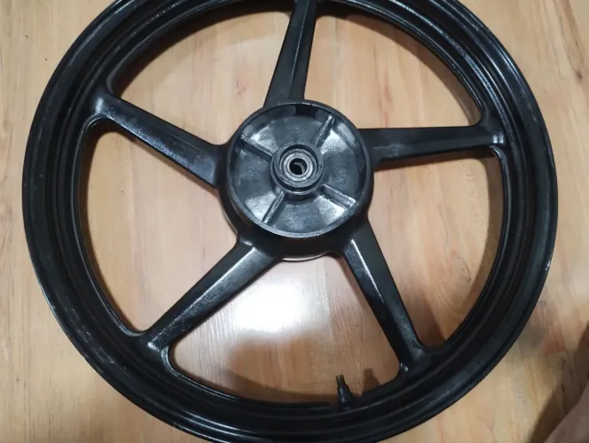 Roda Original Yamaha Fazer 150 2022 aro18