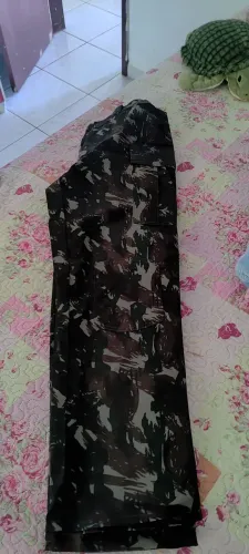 Calça camuflada