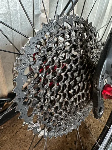 Cassete Sram Gx 10x50, com rodas Vzan e cubos Vzan MGC em ótimo estados