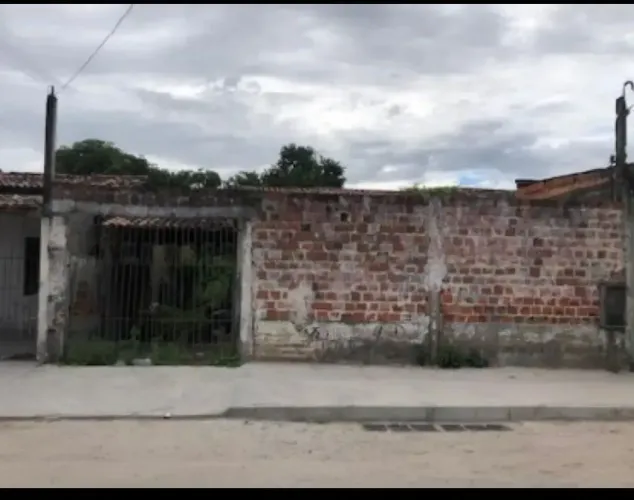 TERRENO 300 M2, bom para comércio, prédio comercial, Caseb Feira de Santana BA