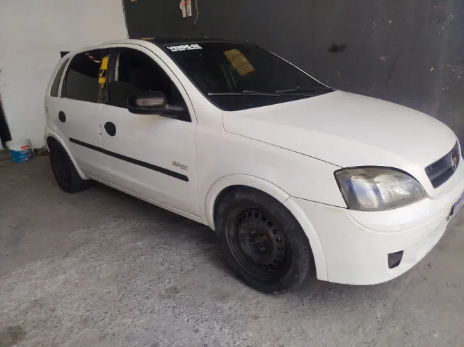 Chevrolet Corsa Hat. Maxx 1.8 MPFI 8V Flexpower 5P 2005