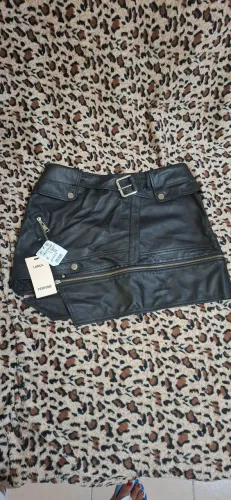 Vendo saia da lança perfume nova