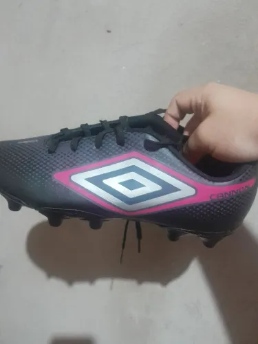 Chuteira nova