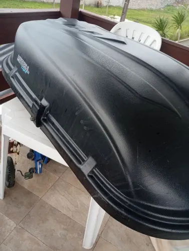 Bagageiro de teto Motobul 380 litros preto modelo Light