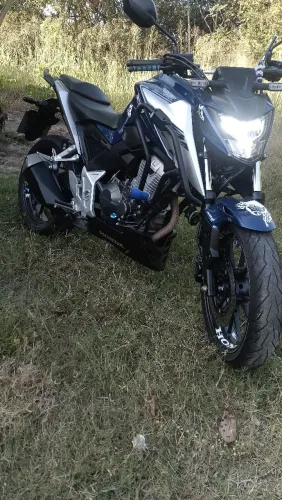 Cb 300f Twister