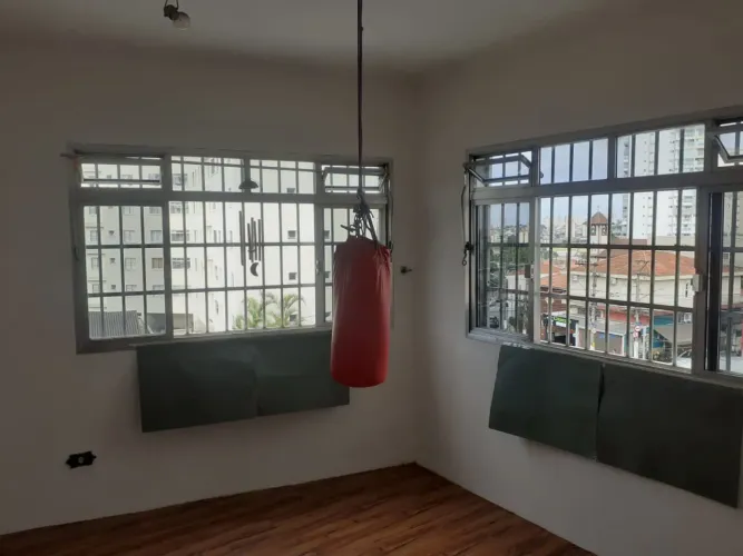 Sobreloja na Avenida Diederichsen, 1171 90 m²