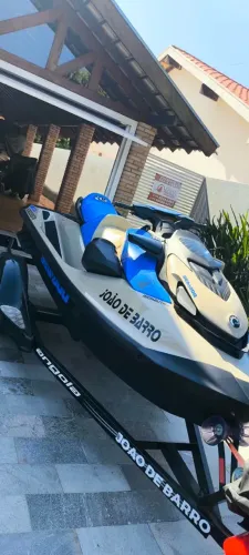 Jet Ski Sea Doo Wake 170 2025 único dono