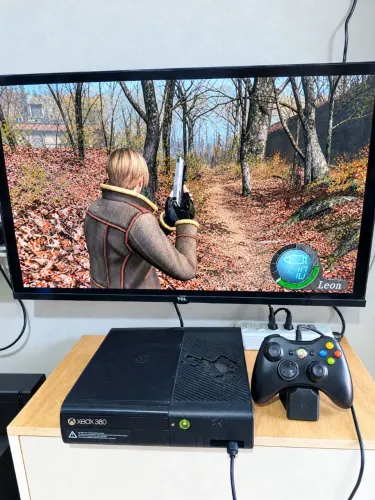 Xbox 360 + 40 jogos