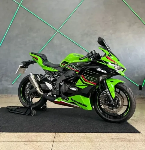 Kawasaki ZX-4R 2024