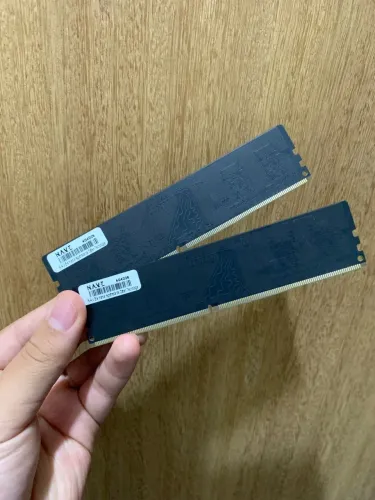 2 memória ram 4gb ddr4