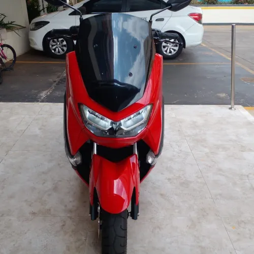 YAMAHA N MAX
