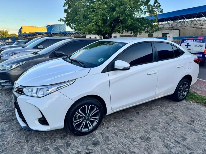 Toyota Yaris XL Sedan 1.5 Flex 16V 4P Aut. 2024