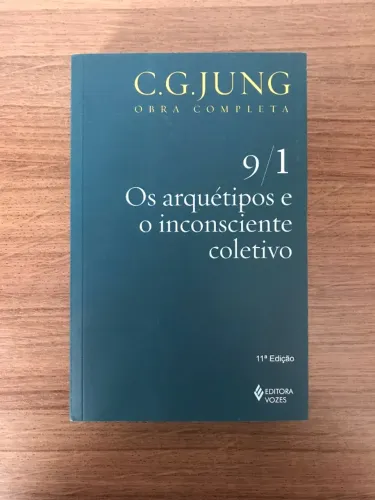 Livro "Os Arquétipos e o Inconsciente Coletivo" - Carl G. Jung