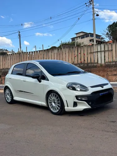 Fiat Punto Blackmotion 1.8 Flex 16V 5P. 2016