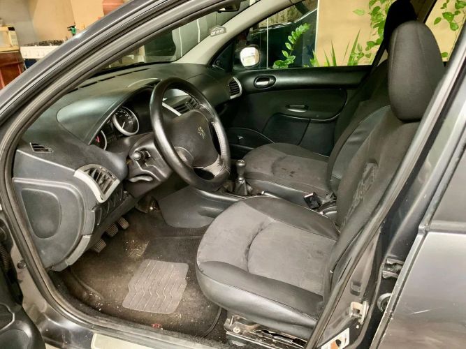 Imagem de Peugeot 207 Sedan Passion XR 1.4 Flex 8V 4P 2011
