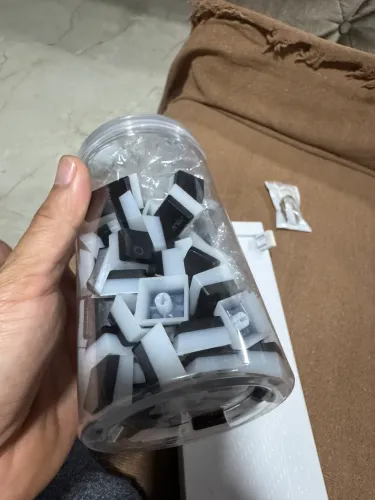 Teclado gamer e teclas reserva teclado E D C não pega