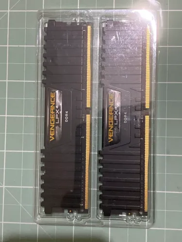 Memória ram ddr4 2x16 3600mhz