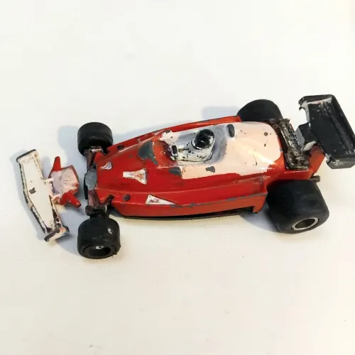 FERRARI ALFEMA NORTE RARA MINIATURA ANOS 60 SÉRIE F-1 DAPPER