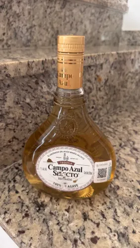 Bebida mexicana reposado 100% agave